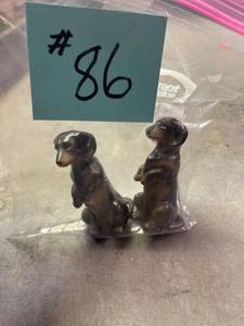 lot 86 image: Porcelain wiener dog Salt and Pepper Shakers