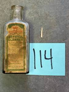 lot 114 image: Vintage Winchester Brand Glass Container