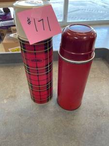 lot 171 image: Red thermos, QTY 2