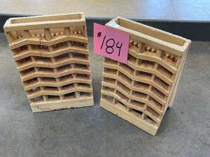 lot 184 image: Natural Gas Furnace Fireproof Bricks