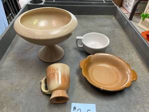 lot 205 image: 3x Frankoma pieces, White brown Tulsa mug, small frankoma bowl and 1 Haegar planter.