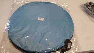 lot 63149 image: large blue beach tent with bag