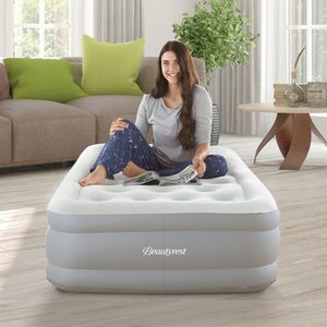 lot 530 image: Beautyrest Sky Rise Raised Air Mattress with Hands-free Express Pump, Multiple Sizes