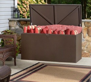 lot 723 image: Spacemaker Outdoor Steel Basket Weave DeckStorage Box - 135 Gallons