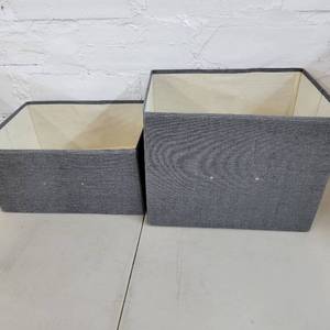 lot 4300 image: Storage Bins