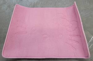 lot 4359 image: Hello Kitty Bath Mat