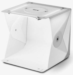 lot 4335 image: Photo Light Box
