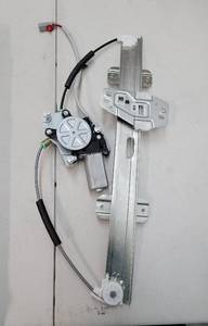 lot 4640 image: Electric Window Regulator