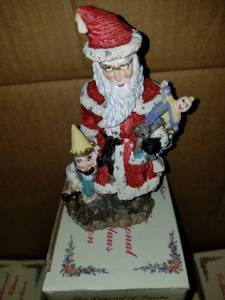 lot 37 image: 1993 International Santa Claus Collection joulupukki Finland Sc10 Dillards-uec