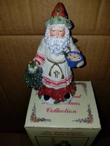 lot 48 image: 1999 The International Santa Claus Collection Bishopnicholas Of Myraukraine sc42