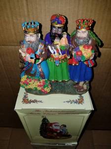 lot 71 image: the Three Kings Nicaragua Sc66 International Santa Claus Collection 2003