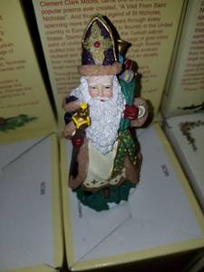 lot 95 image: The International Santa Claus Collection -st Nicholas- Greece-figurine Sc24