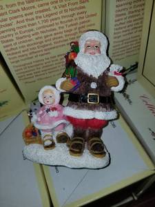 lot 100 image: International Santa Claus Eskimo Santa & Snow Baby Sc 59