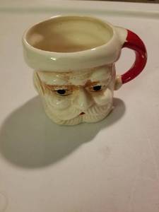 lot 146 image: Vintage Santa Claus Cup