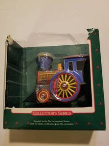 lot 173 image: Tin locomotive Hallmark