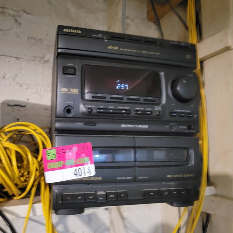 Aiwa NSX-3200 Digital Audio System | RUSH Platte City Doggy