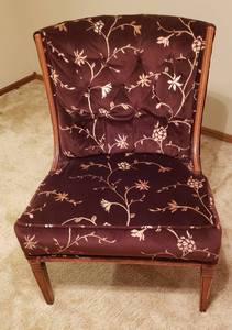lot 101 image: Vintage Upolstered Occasional Chair  25 in. seat and Back 35 in. tall  slight damage see pix
