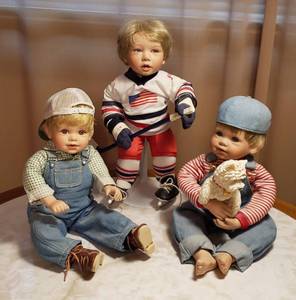 lot 124 image: Porcelain Portrait Baby Dolls wAccessories  2 Elke Hutchens & 1 Aston-Drake  No Box  up to 13 in. tall