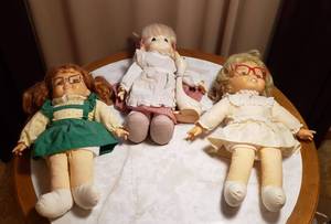 lot 127 image: Vinyl Portrait Baby Dolls (2 Northern Dools & 1 Precious Moments) No Box  16 to 17 in. tall