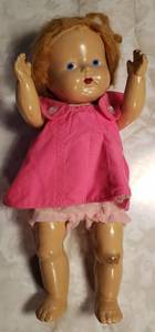 lot 128 image: Vintage Jointed Doll  marked HG on Back  12.5 in. tall wAccessories