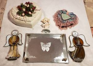 lot 152 image: Home Decor Mirror Tray, 2 Heart Trinket Boxes, Pair of Stain Glass Angels and Precious Moments Figurines