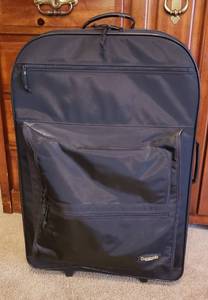 lot 166 image: Coronado Black Nylon Rolling Luggage  Large