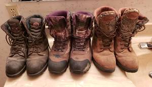 lot 199 image: Mens Insulated Boots  Size 13