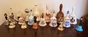 lot 303 image: Vintage Ceramic & Porcelain Souvenir Bells