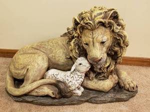 lot 357 image: Large Painted Resin Lion & Lamb Statue