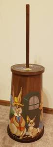 lot 360 image: Vintage Painted Wooden Butter Churn