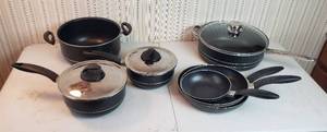 lot 395 image: T-Fal Pots & Pans Set