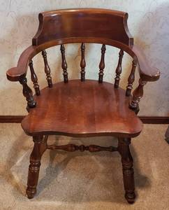 lot 480 image: Solid Wood Captains Chair  16 in. seat
