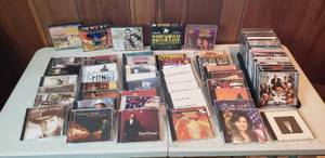 lot 517 image: CDs and CD Set Various Artists