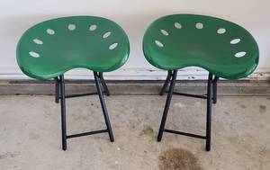 lot 813 image: Pair of Folding Tractor Seat Style Stools (plastic seat)  16 in. seat & 19 in. tall