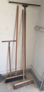 lot 831 image: 2 Push Brooms & 2 Squeegees