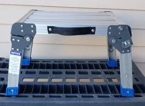 lot 855 image: Haul Master Working platform