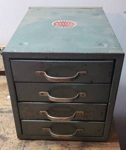 lot 907 image: Wards Mini 4 drawer tool chest - includes Punches, nail sets. 6x8x6.5