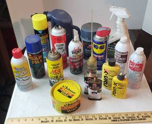 lot 929 image: Auto maintenance supplies