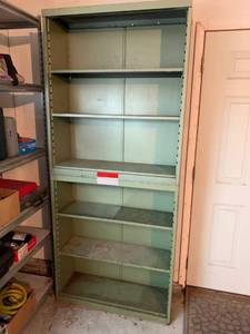 lot 931 image: Metal Shelf Unit - comes apart in 2 PCs, 36x12x84