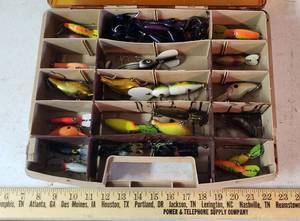 lot 974 image: Fenwick Tackle box with contents