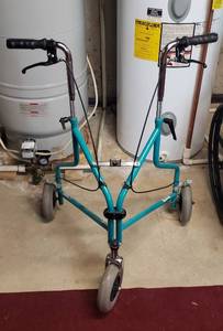 lot 604 image: Apex Fold up Rolling Walker with Hand brakes