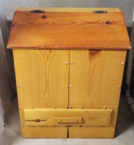 lot 610 image: Custom made potato & onion bin, with drawer 24x13x29