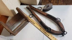 lot 628 image: Sad Iron with stand, Antique Horse Hanes, Wood Stand