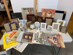 lot 675 image: Painting & Drawing Instruction Magazines & variety of frames