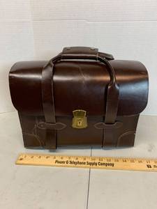 lot 680 image: The Leather Specialty Co. Leather Type VIII Military Briefcase