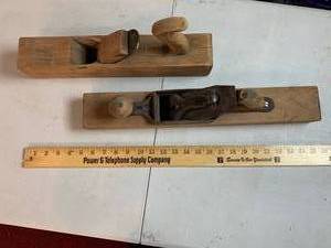 lot 703 image: 2 Vintage Planers