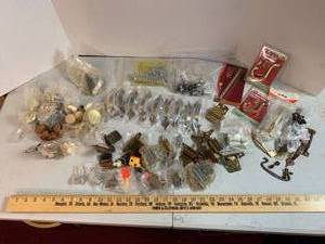 lot 727 image: Assorted Cabinet Hardware, Hinges, Hooks