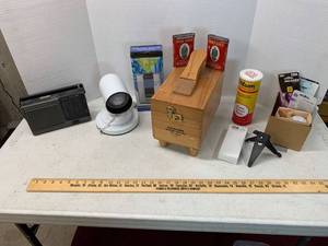 lot 733 image: Esquire Shoe shine kit, Light fixture, RadioClock, AmFm Radio, light bulbs