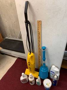 lot 740 image: Eureka The Boss bagless vacuum, plunger, Floorcarpet cleaners