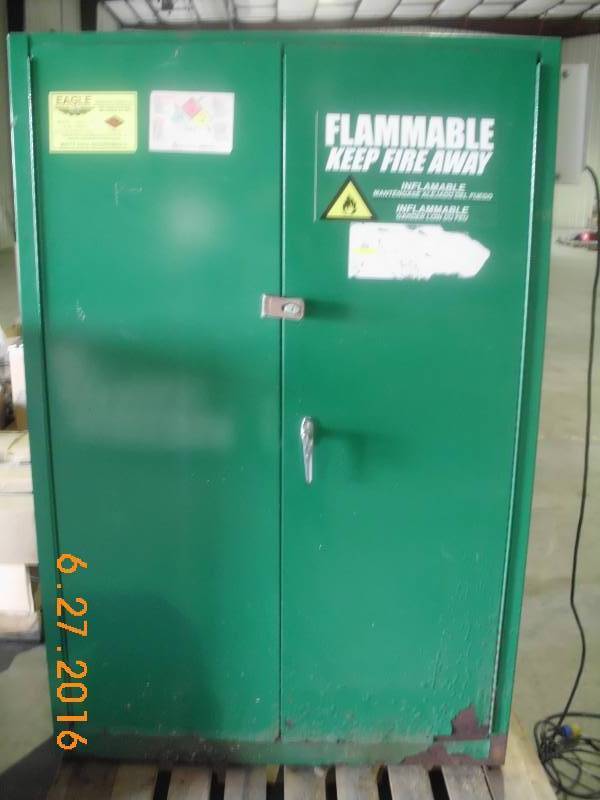 lot 1593 image: Eagle Brand Chemical Storage Cabinet